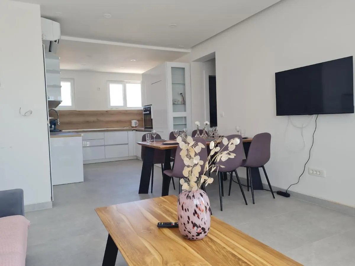 Holiday Apartment Marijana Kastela