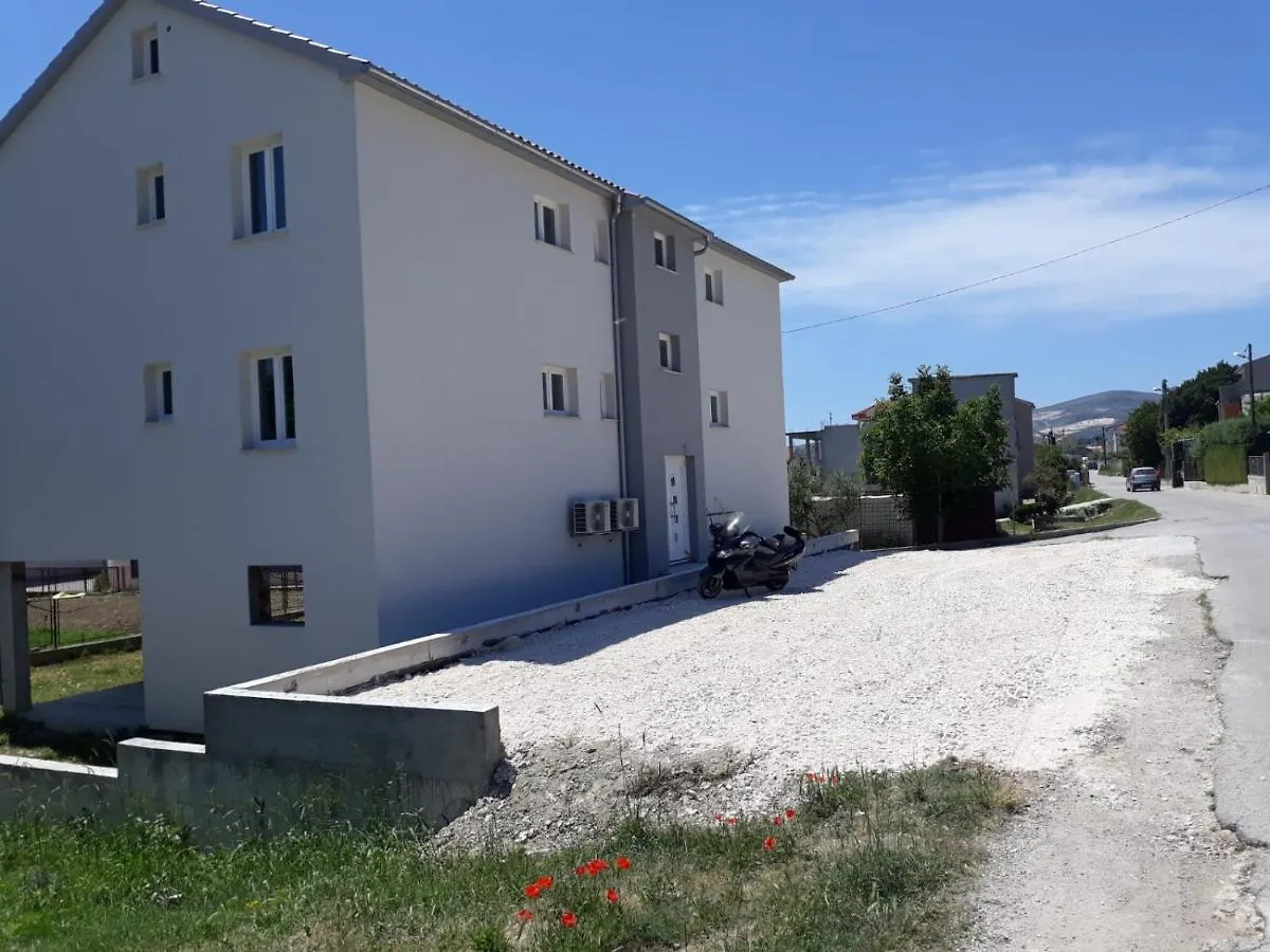 Holiday Apartment Marijana Kastela