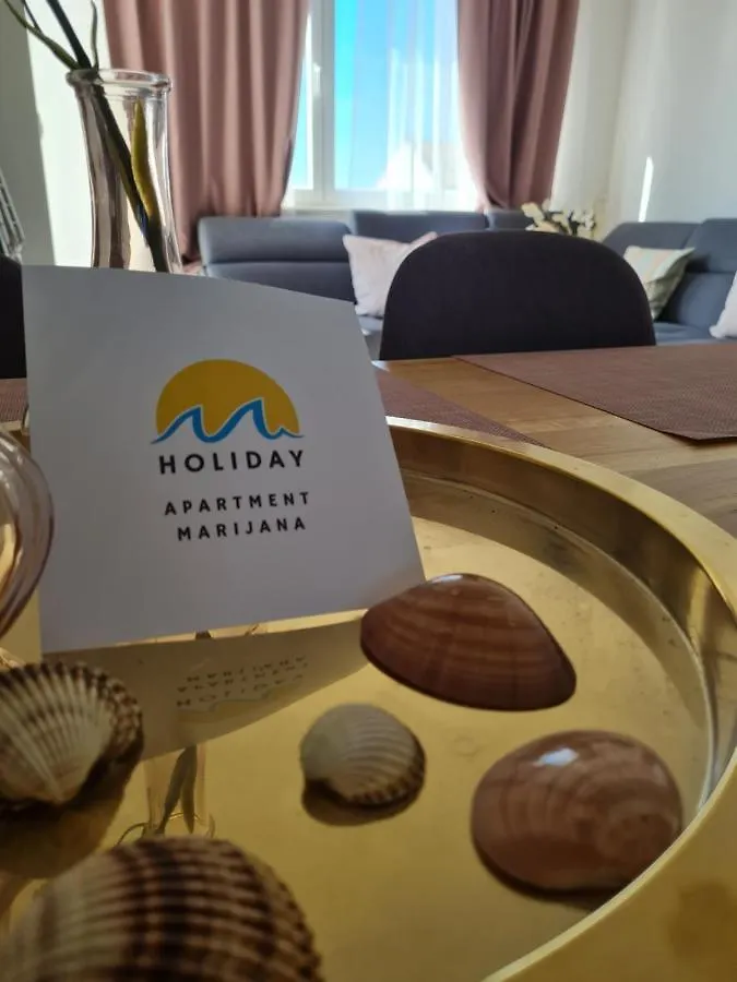 Holiday Apartment Marijana Kaštela